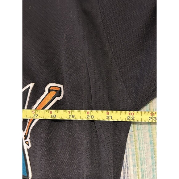 Vintage San Jose Sharks NHL Reebok Medium Hockey Black Alternate Jersey VTG - Picture 6 of 8